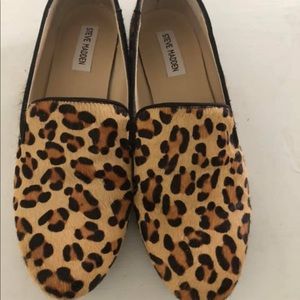 Steve Madden leopard flats
